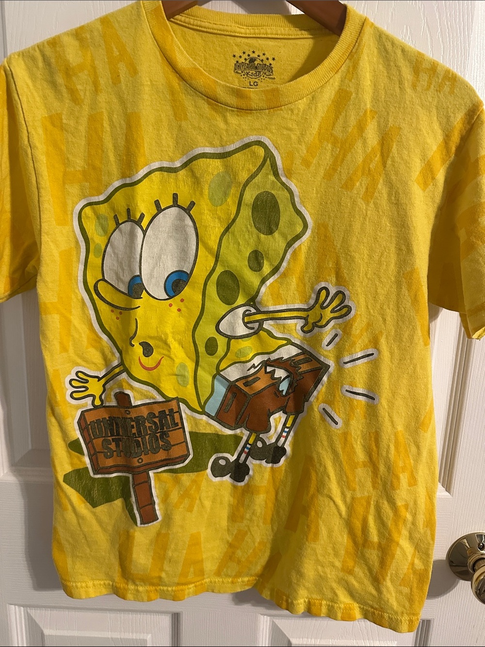 Universal SpongeBob SquarePants Yellow Graphic Tee